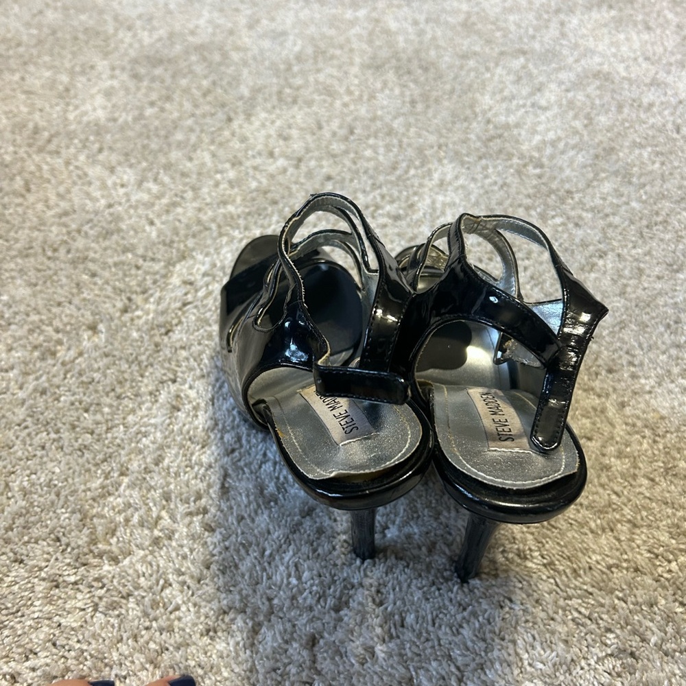 Size 9 black Steve Madden heels